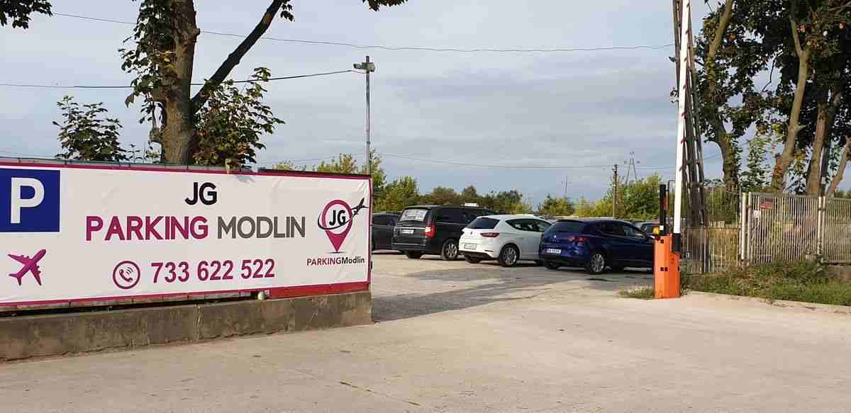 Parking Modlin